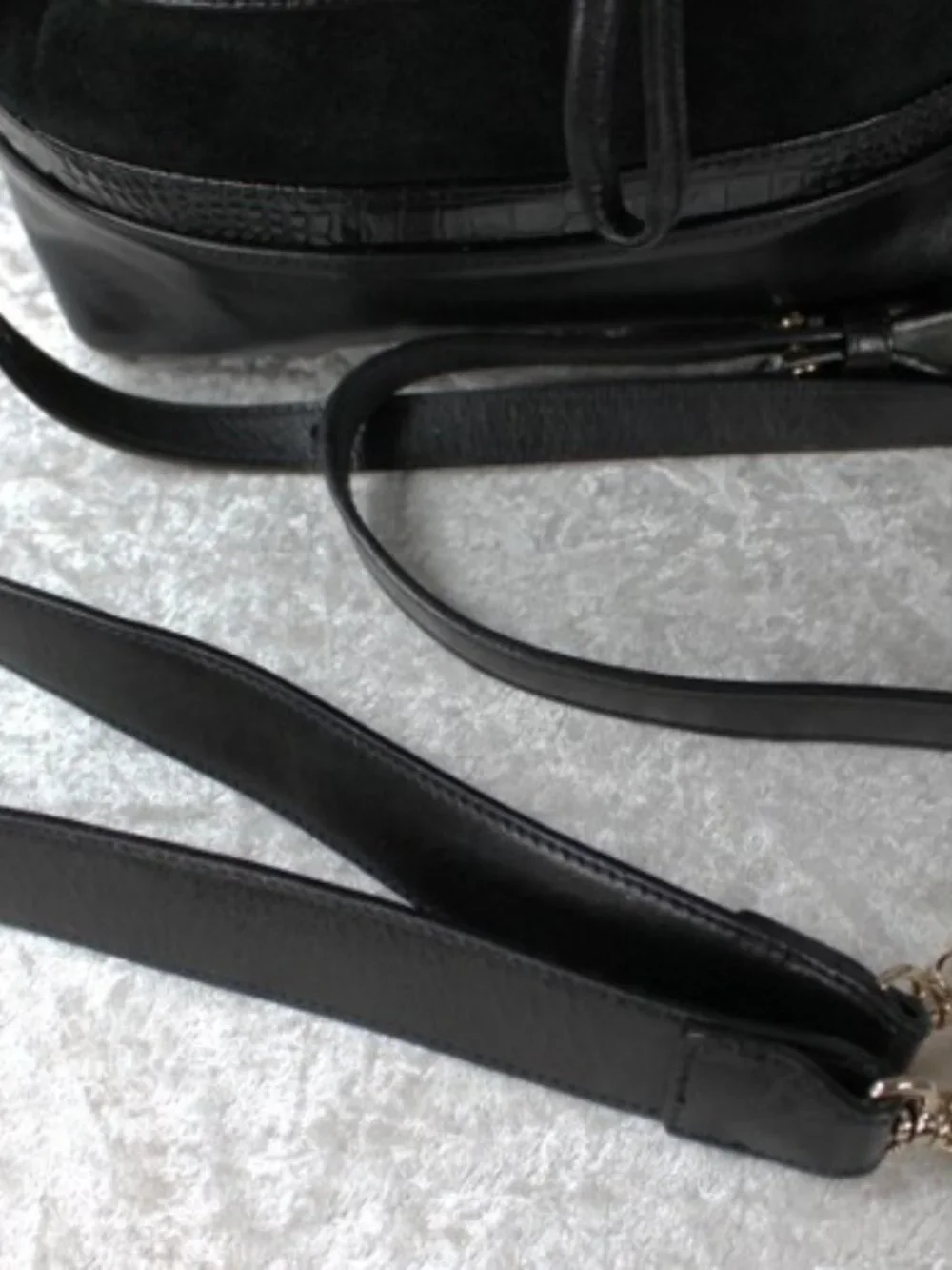 Brahmin Black Leather Bucket Bag Croc Embossed Suede Convertible Crossbody